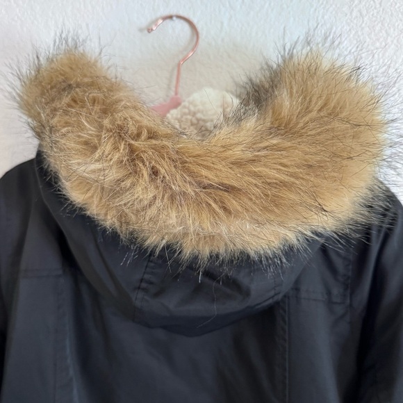 Levi's black Utility Jacket,parka,anarack with Faux Fur Hood 62% cotton EUC - Picture 5 of 12